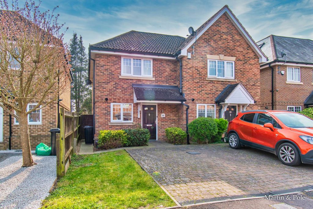 Property photo 1 of 13