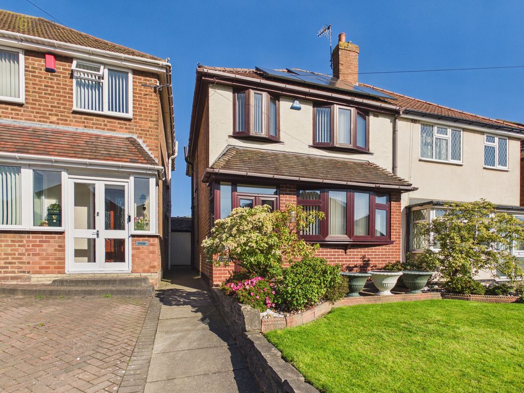 Property photo 1 of 45 Cam05591G0Pr0163Still043