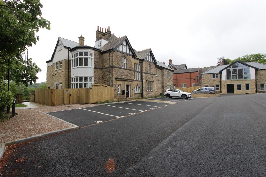 Property photo 1 of 12 External Shot 1.Jpg