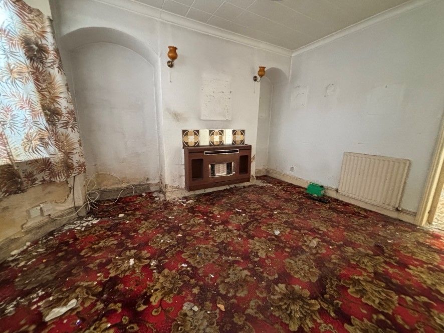 Property photo 3 of 9
