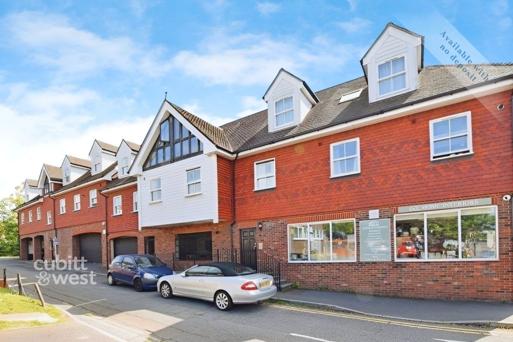 Property photo 1 of 6 95ce3A5c-Clearfront