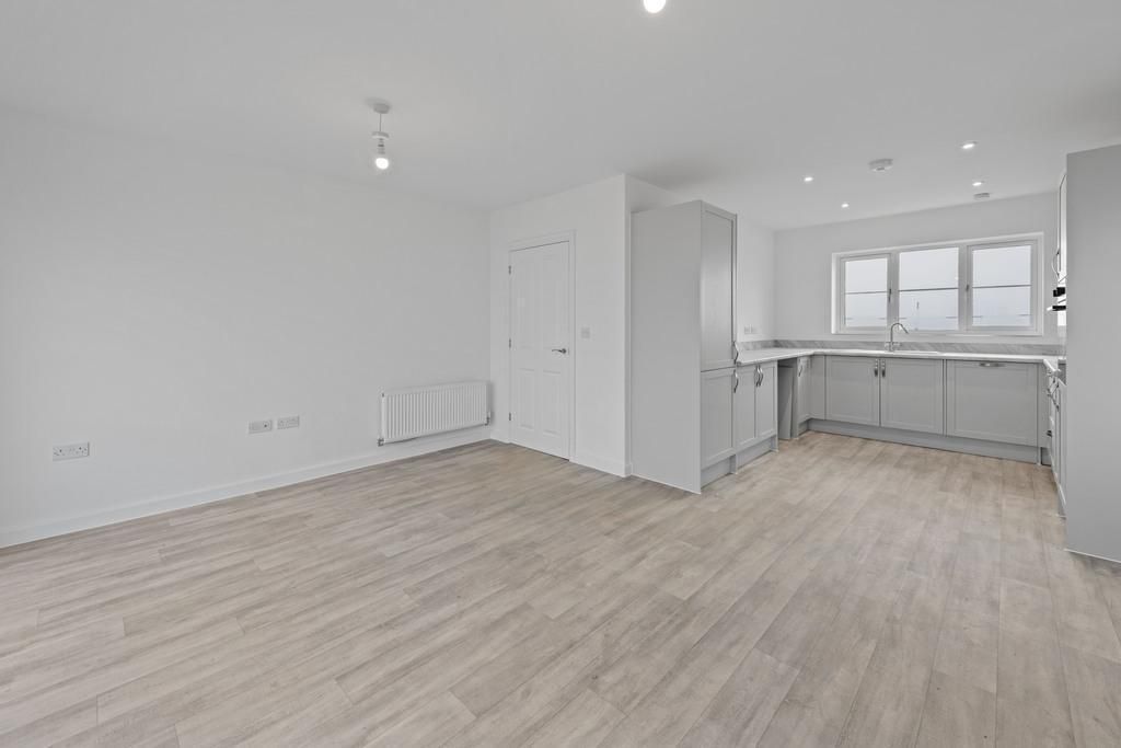 Property photo 3 of 10 Photo 3