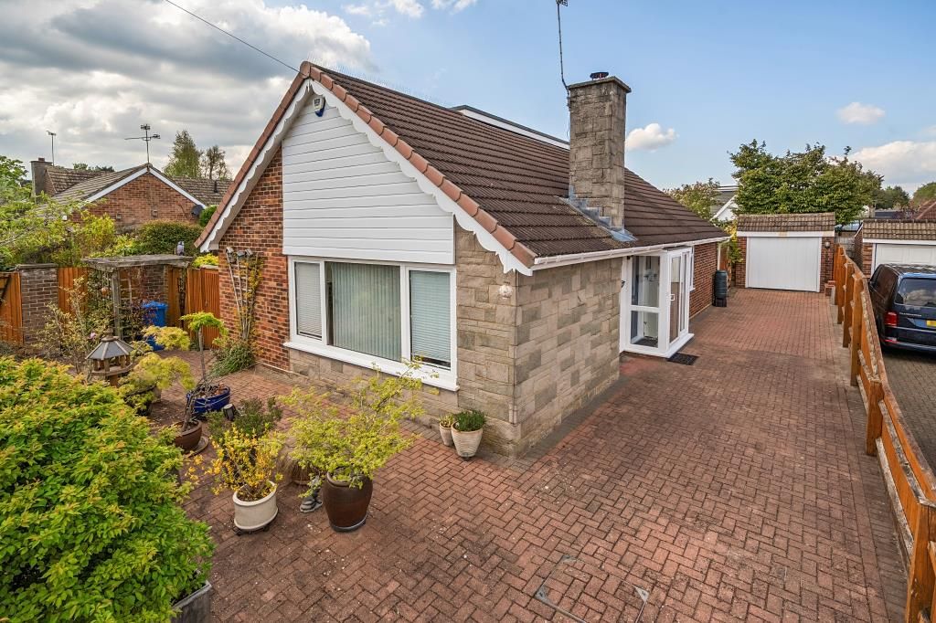 Property photo 1 of 25 External View