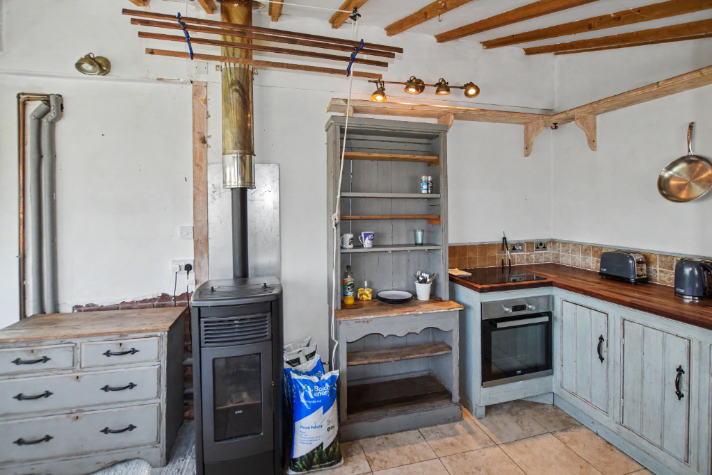 Property photo 2 of 19 Picture No. 39