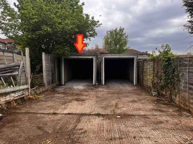 Property photo 1 of 3