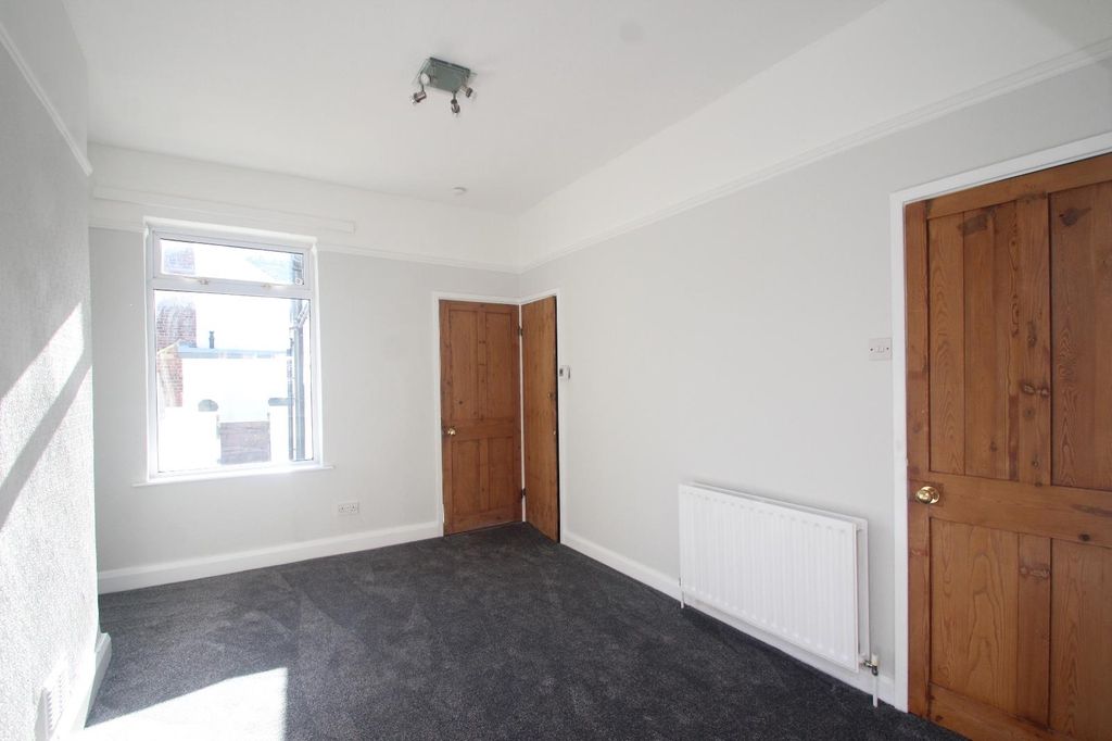 Property photo 3 of 8 0 General