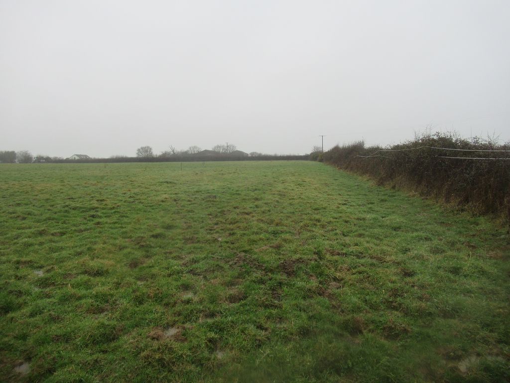 Property photo 3 of 8