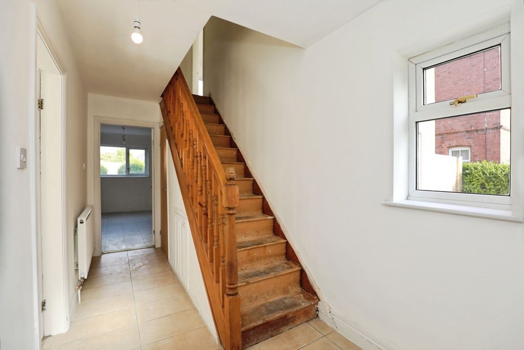 Property photo 2 of 19 Pbox-Img.Jpg