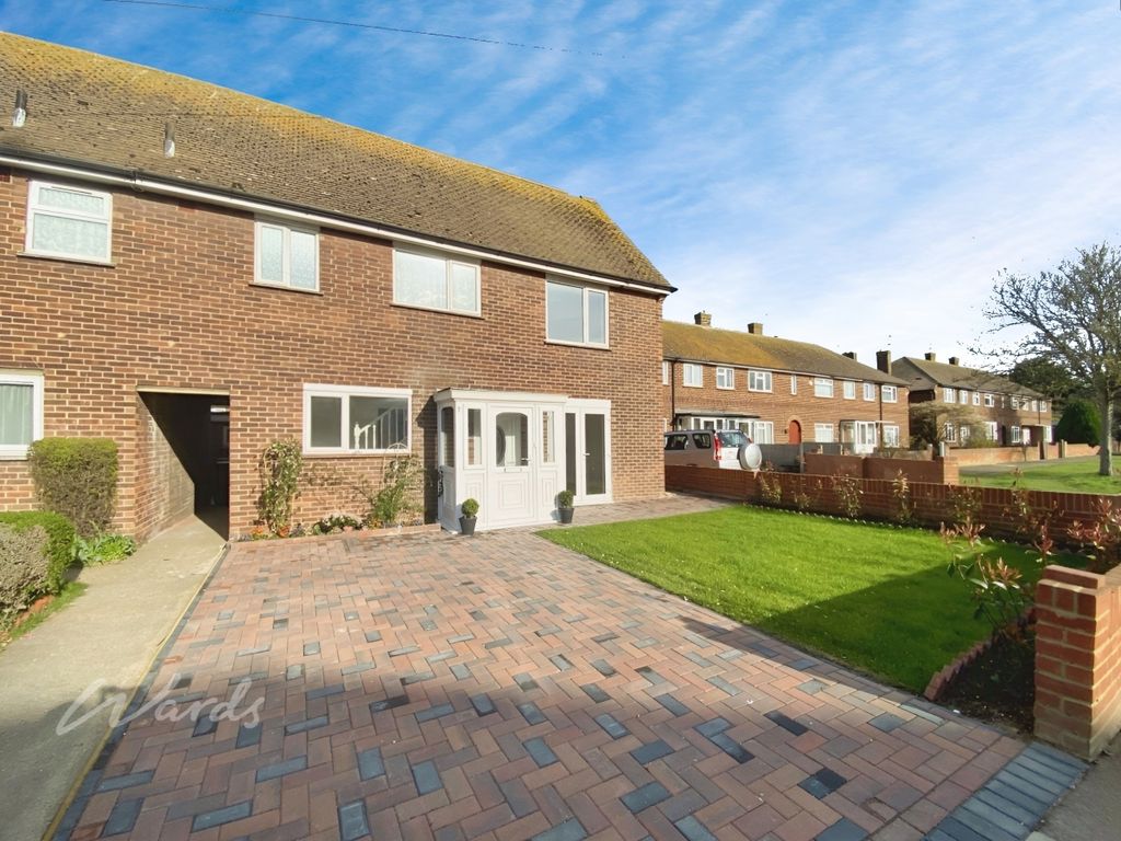 Property photo 1 of 10 Redhill Main Use