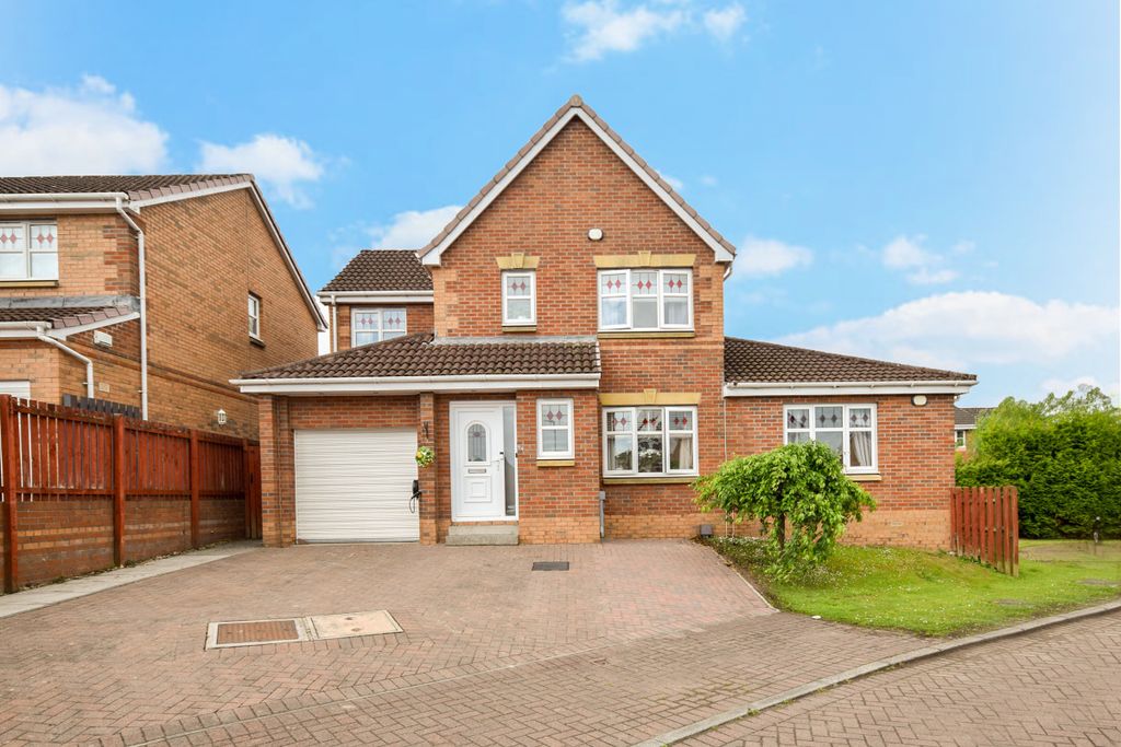 Property photo 1 of 30
