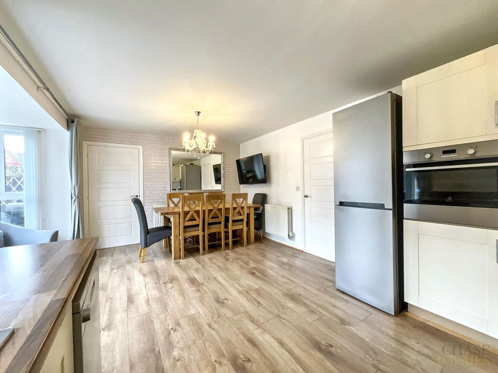 Additional image 7 of 4 bed property for salePenrose Place, Hebburn NE31