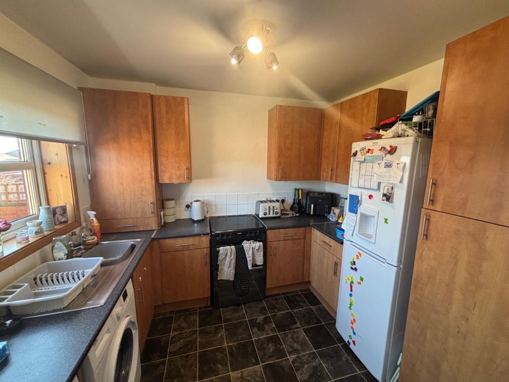 Property photo 3 of 12 Kitchen/Diner.Jpg