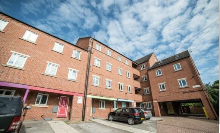 Property photo 1 of 11