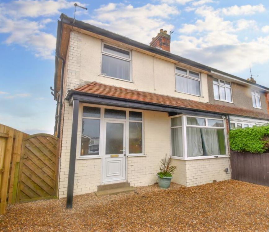 Property photo 1 of 13