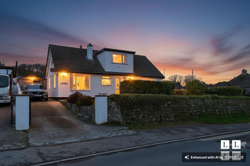 Property photo 1 of 22