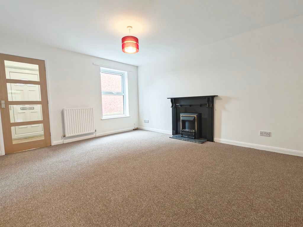 Property photo 3 of 12 Photo 3