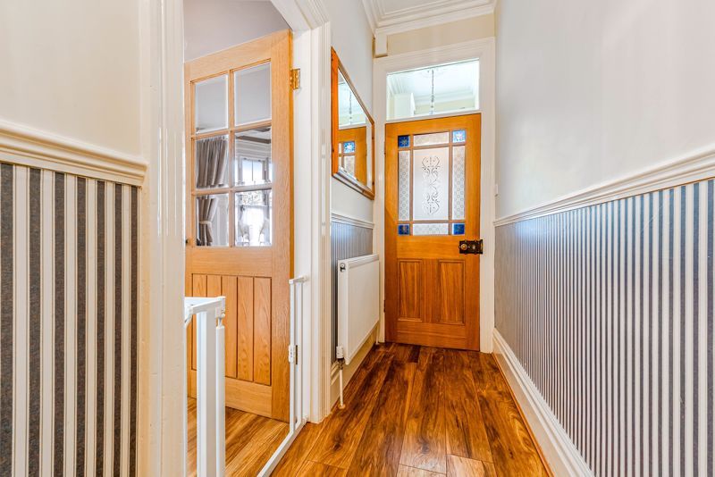 Property photo 2 of 20 Photo 3