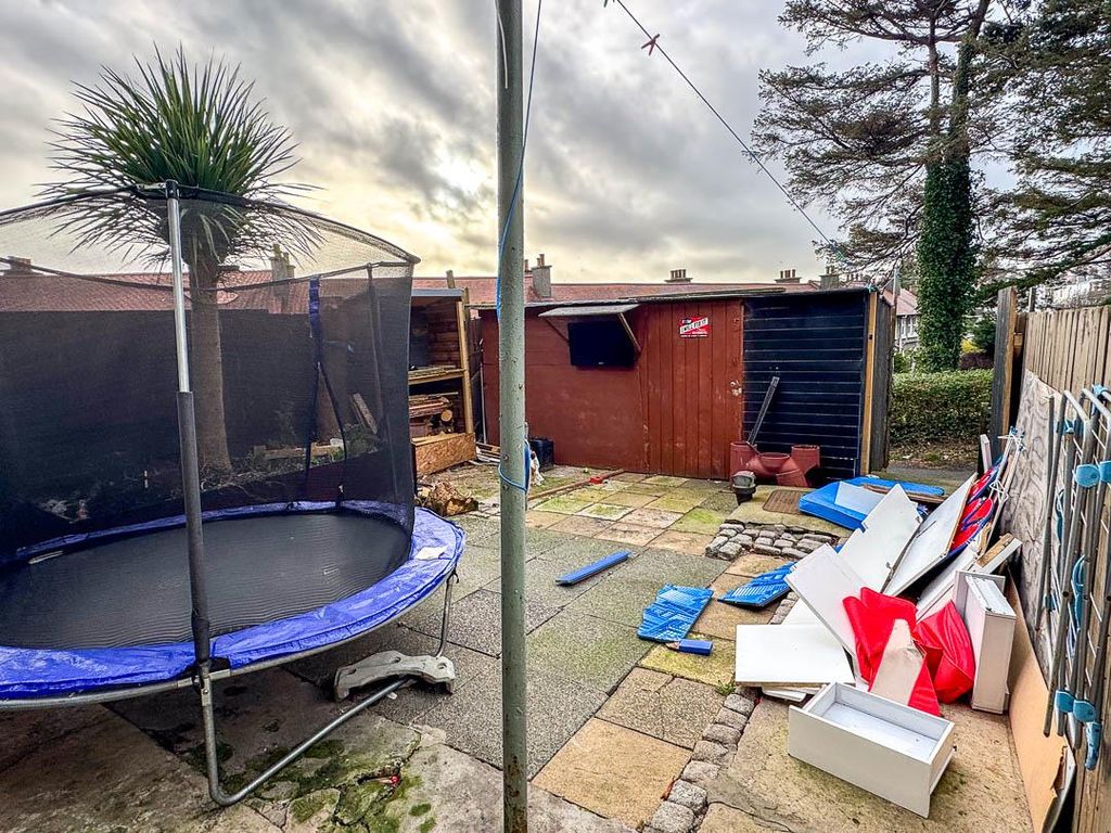 Property photo 2 of 2 9 Falcon Cliff Terrace (7).Jpg