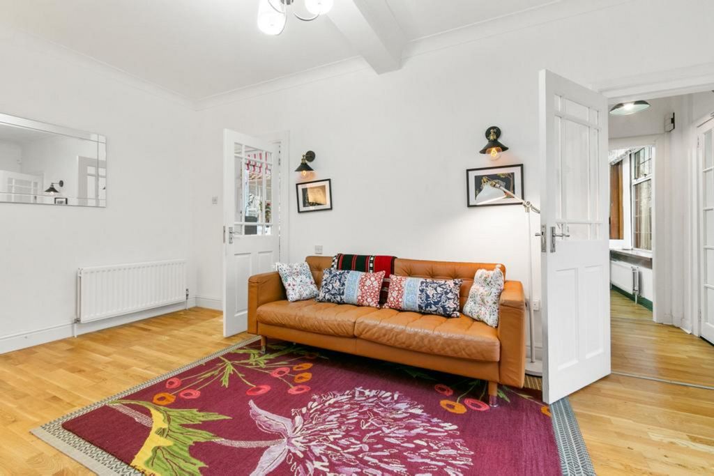 Property photo 3 of 26