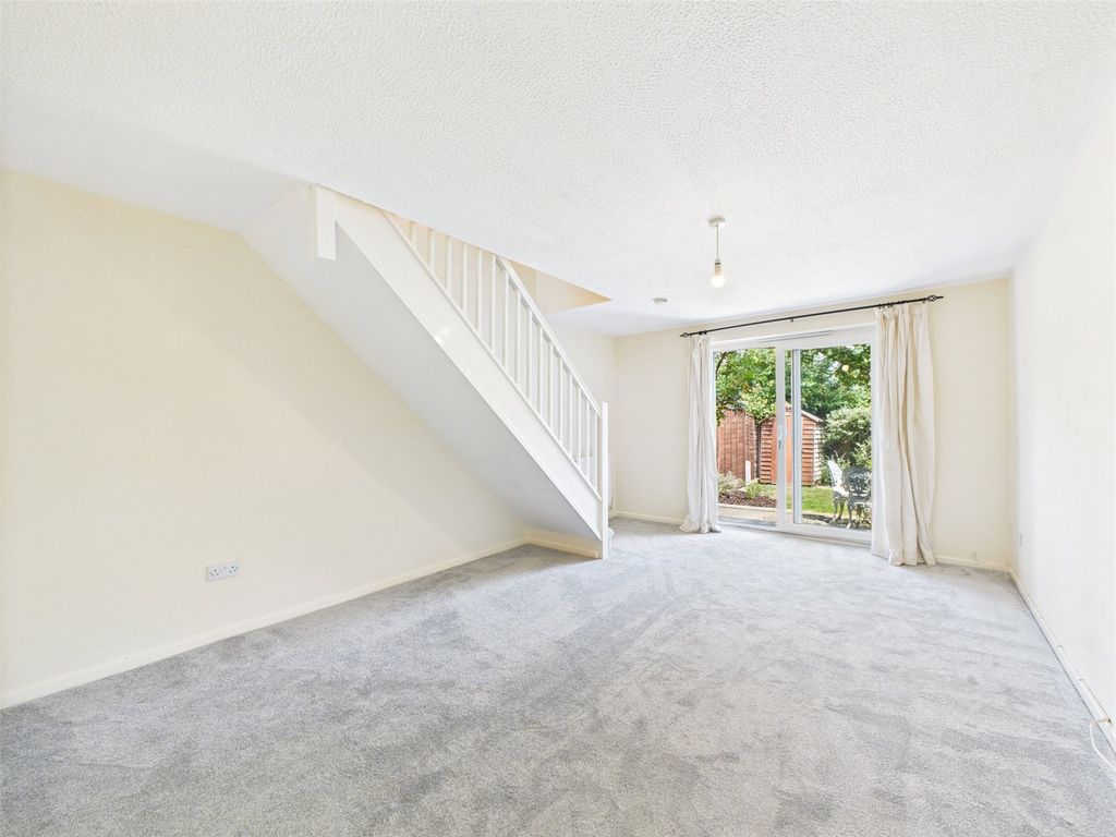 Property photo 3 of 13 Picture No. 17