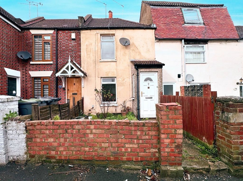 Property photo 1 of 10