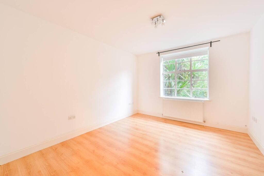 Property photo 3 of 7 c.Jpeg