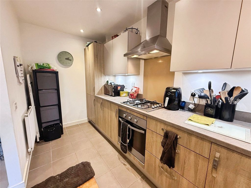 Property photo 2 of 8 Picture No. 09