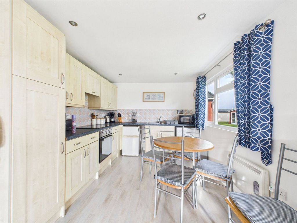 Property photo 3 of 9 Picture No. 02