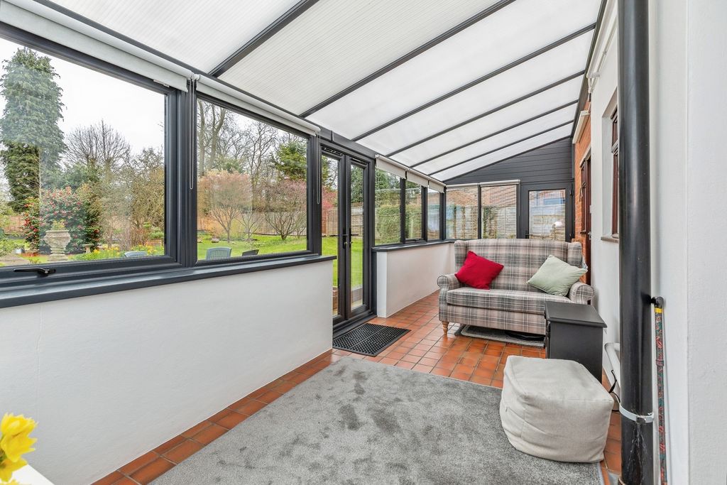 Property photo 3 of 14 Pbox-Img.Jpg