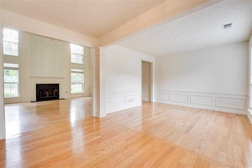 Property photo 3 of 31 <Alttext/>