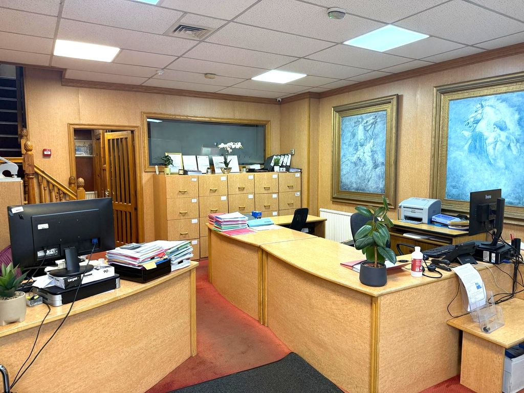 Property photo 1 of 26