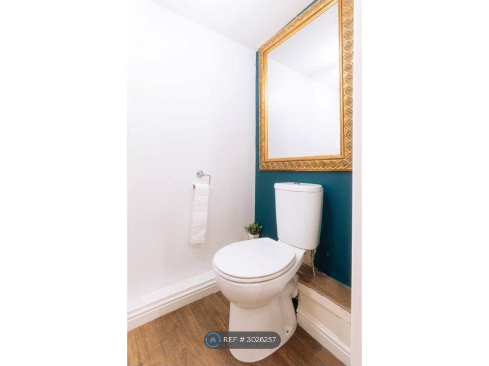 Property photo 3 of 29