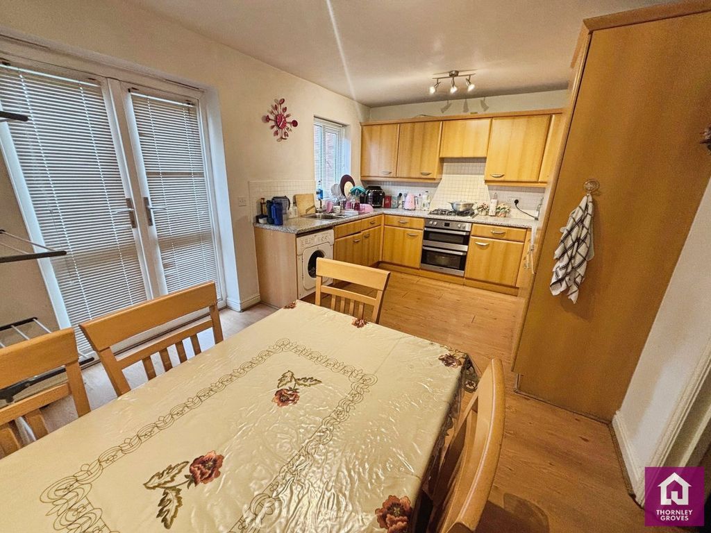 Property photo 3 of 14 Picture No. 26