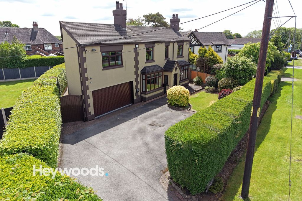 Property photo 1 of 55