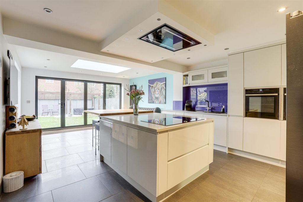 Property photo 3 of 32 30.Jpg