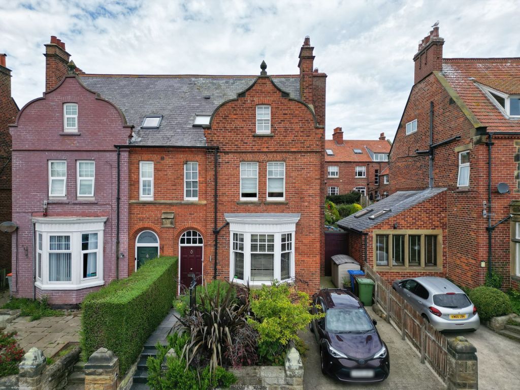 Property photo 1 of 35