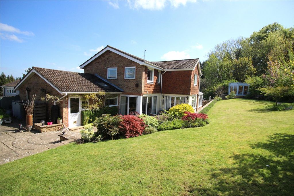 Property photo 3 of 30 Picture No. 24