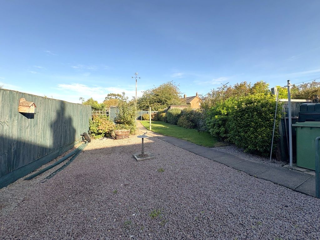 Property photo 2 of 4
