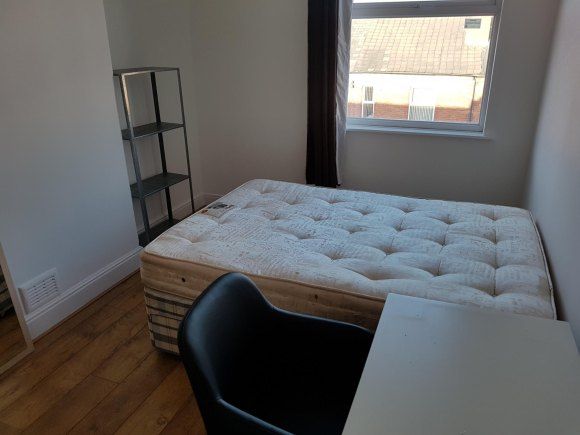 Property photo 3 of 15 9693648.Jpg