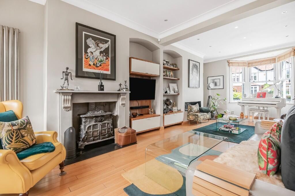 Property photo 2 of 29 Living Room.Jpeg