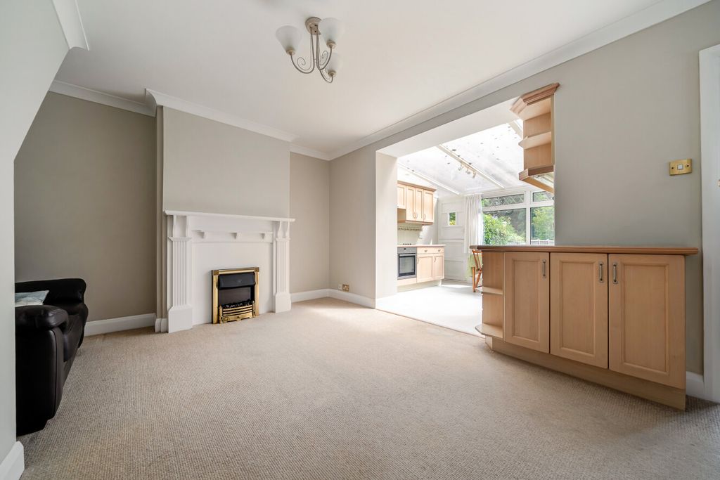 Property photo 2 of 20 1473305-15-6A293c...
