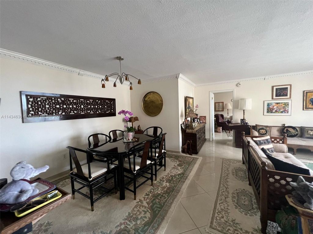 Property photo 3 of 27 <Alttext/>