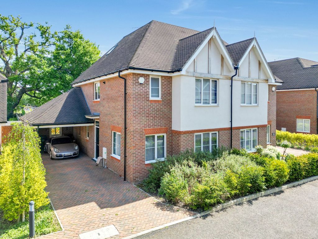 Property photo 1 of 30