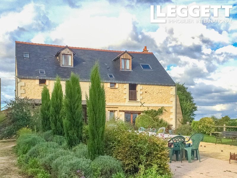 Property photo 2 of 10