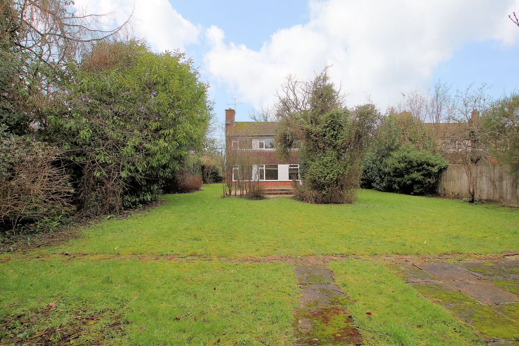 Property photo 1 of 19 Picture No. 10