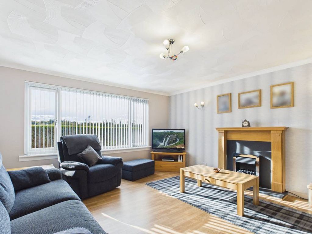 Property photo 3 of 31