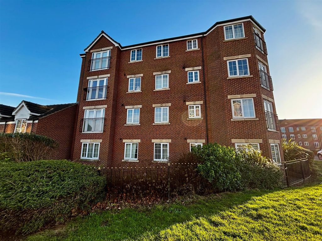 Property photo 1 of 10