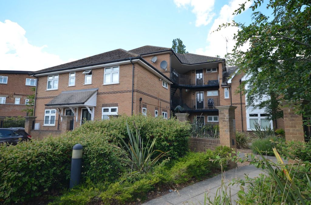 Property photo 3 of 13