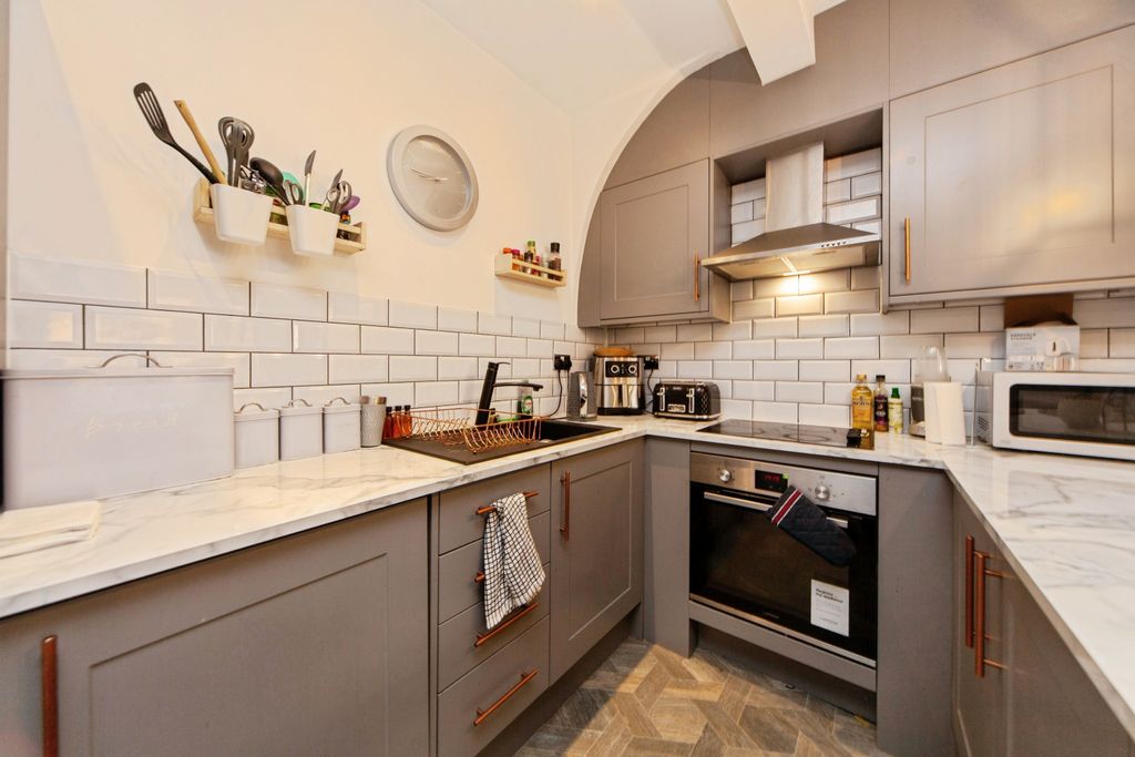 Additional image 9 of 1 bed maisonette for saleDenbigh Street, Chester CH1