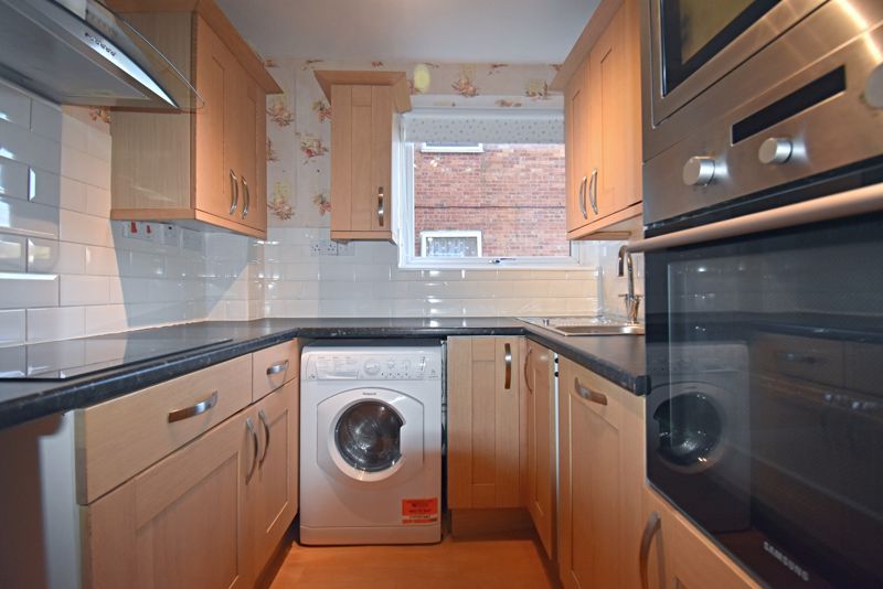 Property photo 2 of 8 Photo 9